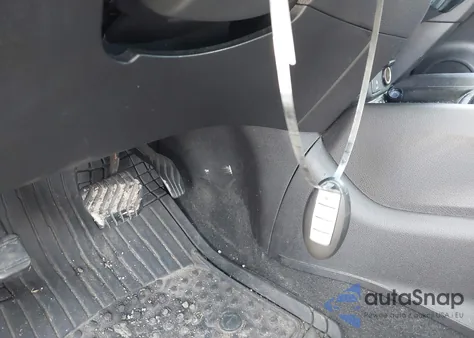 2015 Nissan Rogue Sv z USA, uszkodzony, nr VIN 5N1AT2MV9FC900265